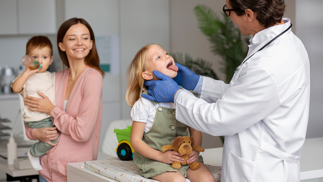 Cuide da saúde dos pequenos – Check-up infantil especial de férias!